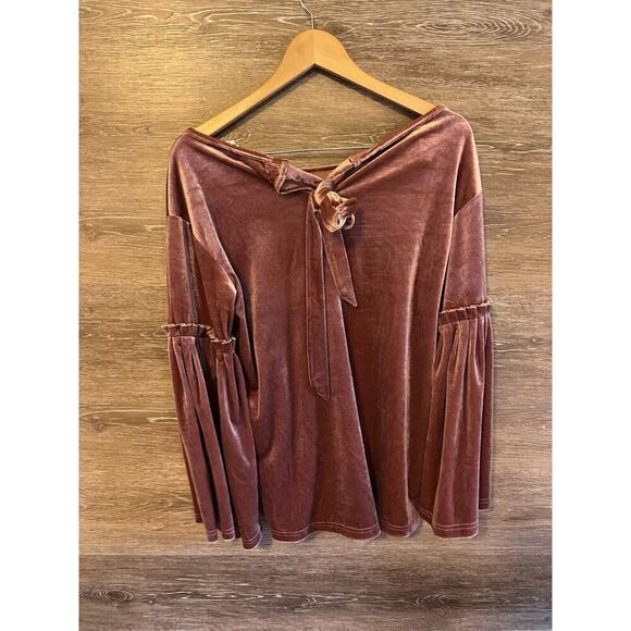 See And Be Seen Pink Shirt Velour Shimmer Flare Sleeves Tie On Back Holidays Sm - Picture 9 of 11